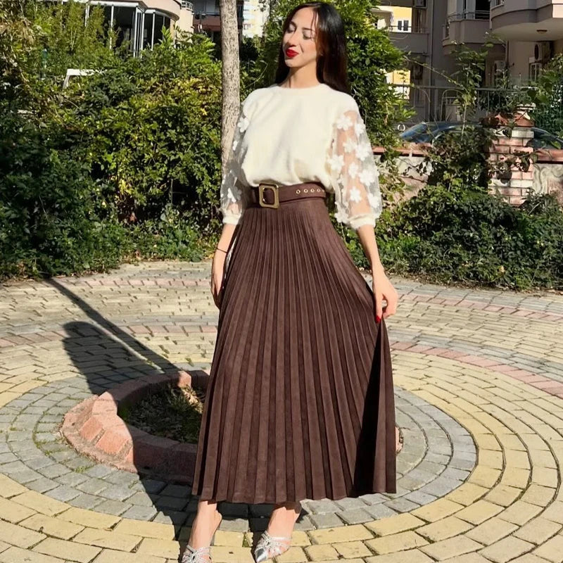 jupe plissée en satin